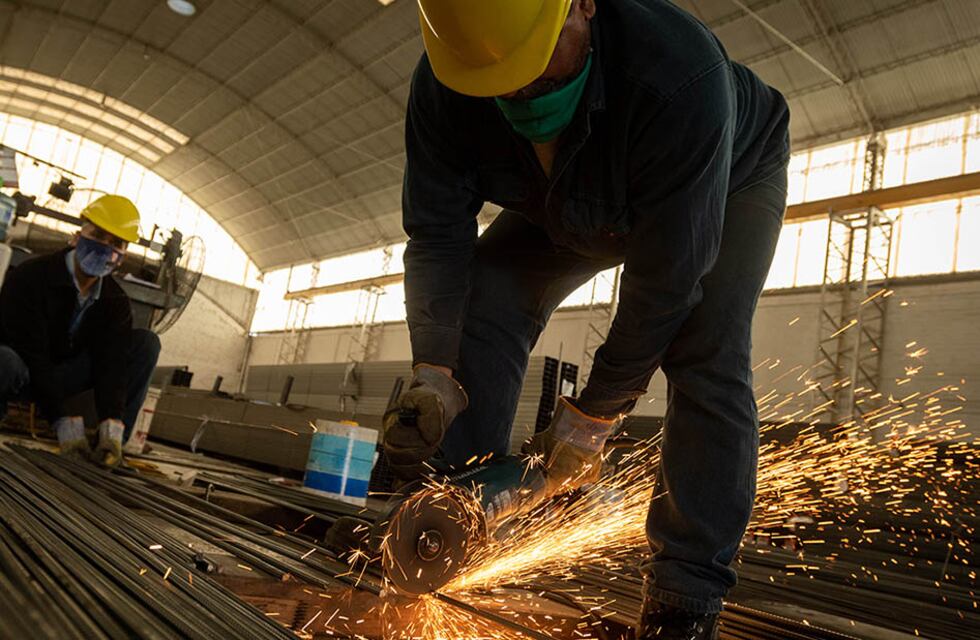 Incertidumbre por el personal civil contratado por la Armada