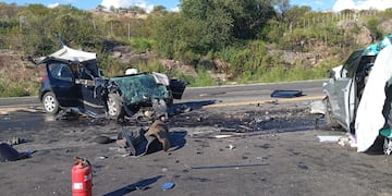 Choque frontal con varias víctimas en las Altas Cumbres de Córdoba. (Policía)