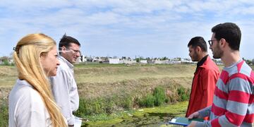 Carla Boidi, Lisandro Mársico y Matías Martínez Sella quieren un humedal urbano y un corredor verde