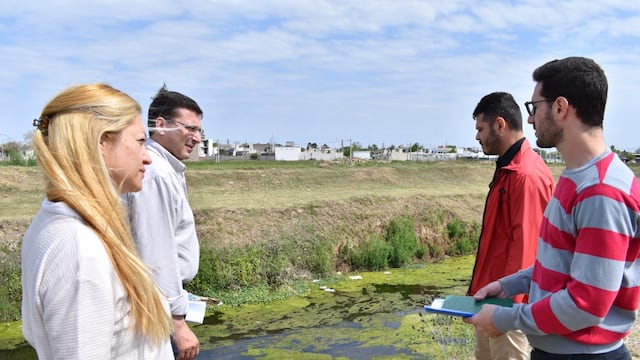 Carla Boidi, Lisandro Mársico y Matías Martínez Sella quieren un humedal urbano y un corredor verde