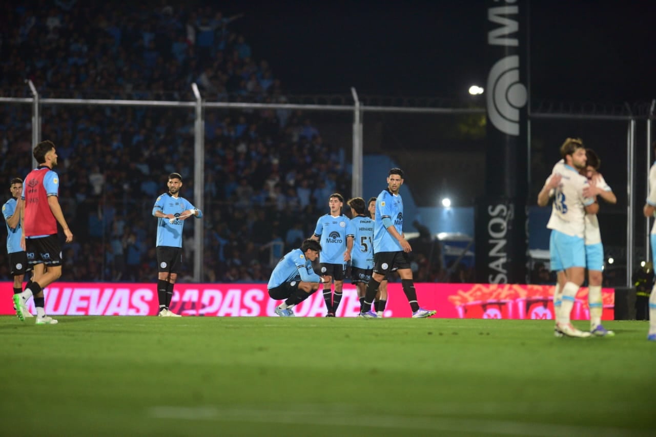 Belgrano recibió a Racing por el Clausura de la Liga Profesional. (Javier Ferreyra / La Voz)