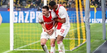 Dusan Tadic contó la historia real del yeso en su pene.