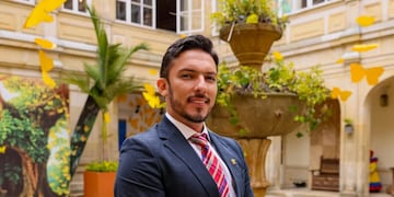 Quién es Juan Carlos Florián, el exactor de cine para adultos que ahora es ministra en Colombia