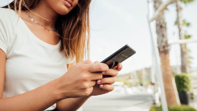 Qué efecto provoca silenciar las notificaciones del celular, según los expertos.