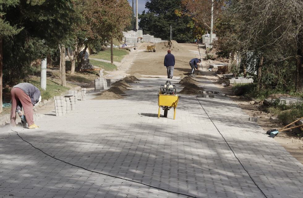 Avanzan las obras de conectividad en el distrito sur de Villa Carlos Paz