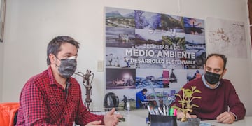 La Municipalidad recibió Eco- Ceniceros de   la Empresa de Gas Camuzzi