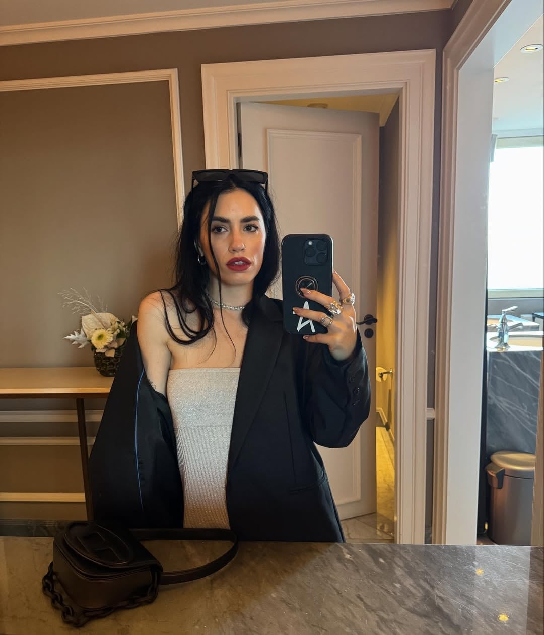 Bucaneras y mini vestido: Lali Espósito cosechó likes con un outfit que no pasó desapercibido y marcó tendencia