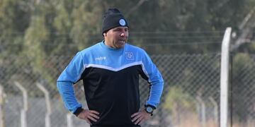 Se terminó el ciclo de Gerardo Acuña en Estudiantes de Río Cuarto (Prensa Estudiantes Río Cuarto).