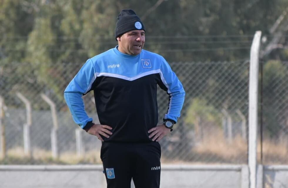 Estudiantes de Río Cuarto se quedó sin técnico