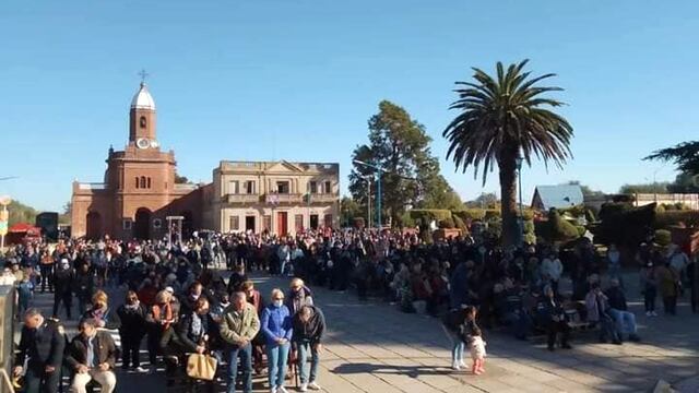 El evento al sur de Córdoba espera más de 100 mil personas durante los próximos tres días.