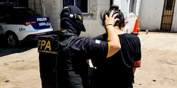 Detienen a una mujer vinculada a la venta de drogas en Tanti