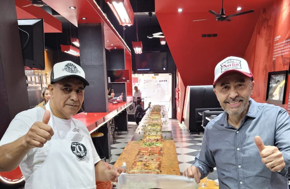 La pizza más larga está en Córdoba: los metros para alcanzar el récord