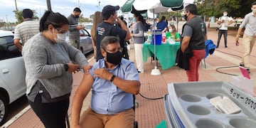 Inicia hoy la inoculación a los taxistas de Posadas