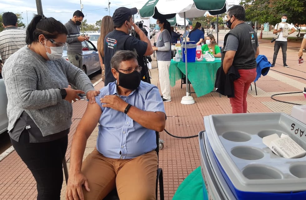 Inicia hoy la inoculación a los taxistas de Posadas