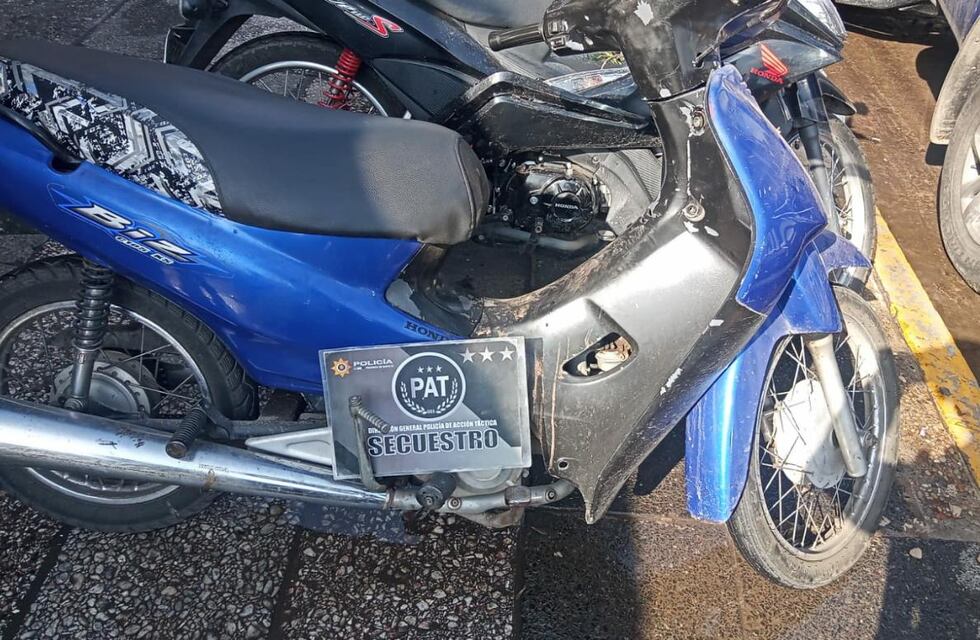 La encontraron con una moto robada en 2006 y quedó demorada
