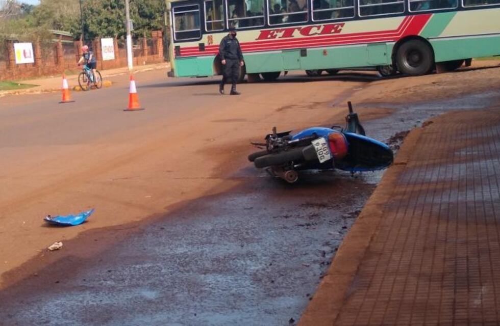 Un accidente en el Km 4 de Eldorado dejó una persona herida