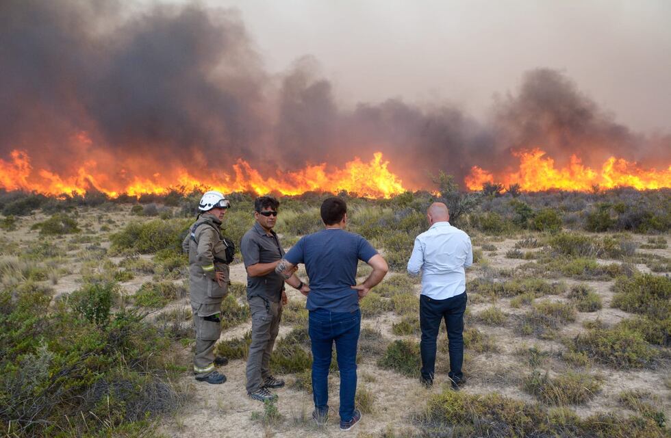 Los incendios en Chubut amenazan con avanzar hacia nuevos territorios