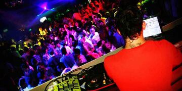 Los eventos masivos para las fiestas de fin de año fueron suspendidos por la ola de COVID (La Voz / Archivo).