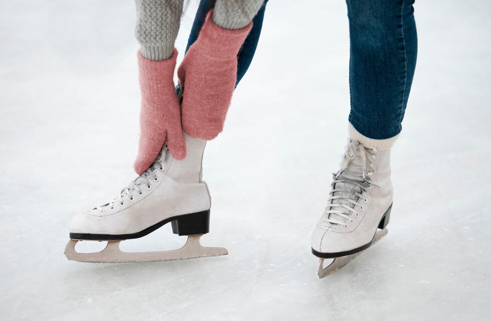 Día del Amigo: 3 pistas de patinaje sobre hielo en CABA para disfrutar a lo grande