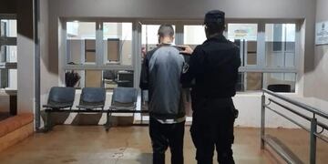 Vecinos capturaron a un hombre acusado de vandalismo en Oberá.