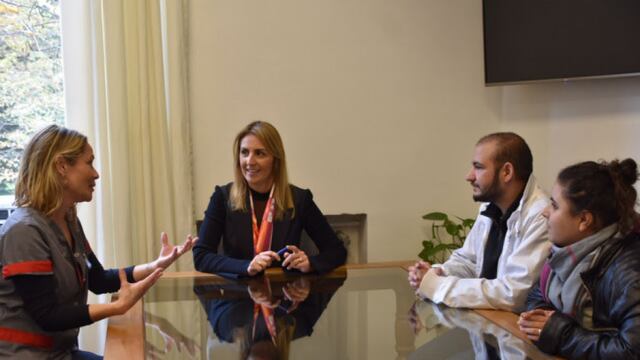 Encuentro entre autoridades del HCD y la Asociación de Sordos de Mar del Plata