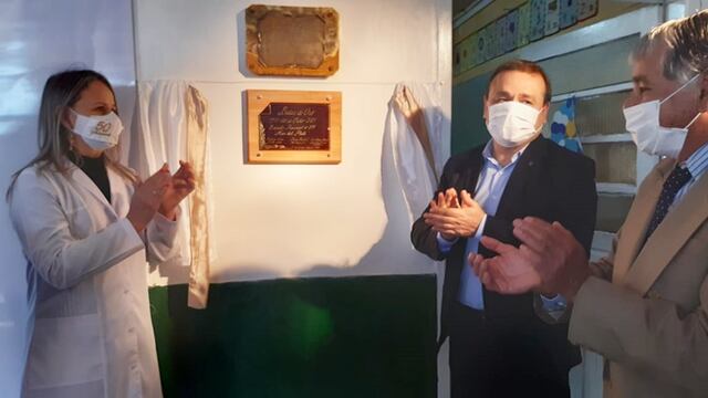 La Escuela Provincial N°591 de la localidad de San Antonio cumplió 50 años y el Gobernador de la provincia participó del acontecimiento.