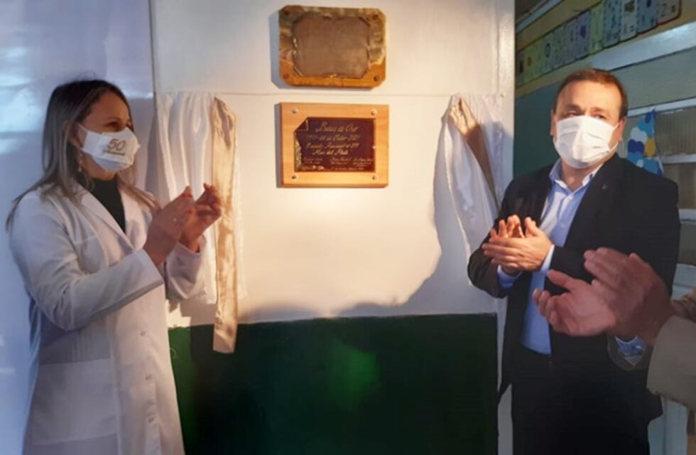 La Escuela Provincial N°591 de la localidad de San Antonio cumplió 50 años y el Gobernador de la provincia participó del acontecimiento