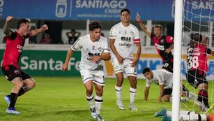 La Lepra ganó en los últimos minutos.