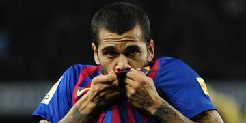 Dani Alves reforzará al club en este resurgir de la mano de Xavi (AP)