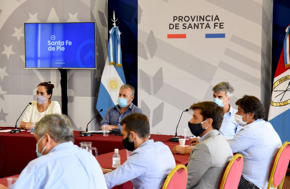 Reunión de intendentes de Rosario con el senador provincial Marcelo Lewandowski