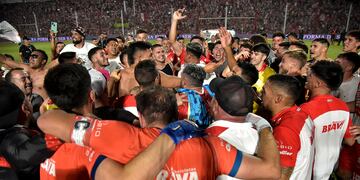 Instituto ascendió... y hubo mensaje de Talleres (Facundo Luque / La Voz).