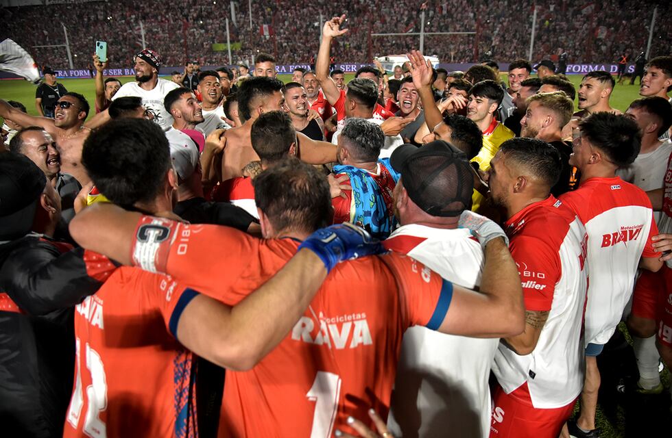 El sugerente posteo en Talleres por el ascenso de Instituto