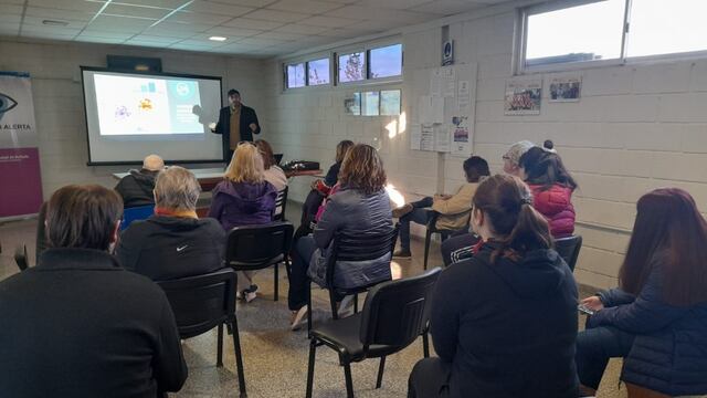 Siguen las capacitaciones de Ojos en Alerta