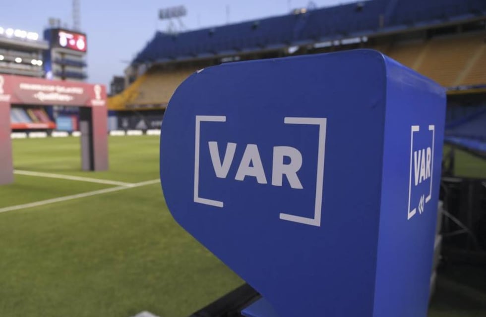 El VAR llegará al fútbol argentino después de la fecha de los clásicos