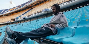 La vez que Kendrick Lamar visitó La Bombonera y tomó tereré en La Boca