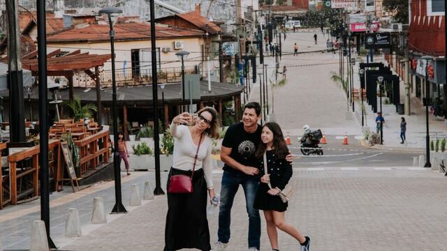 Calle Paseo en Puerto Iguazú