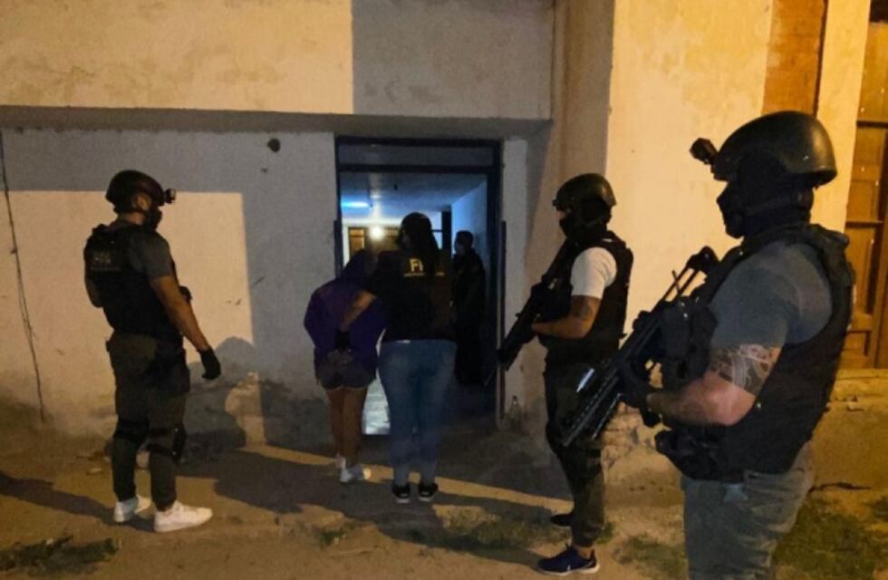 Una maestra jardinera lideraba una banda de narcos en La Cumbre