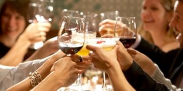 El gobierno autorizó las reuniones familiares para festejar el día del padre.