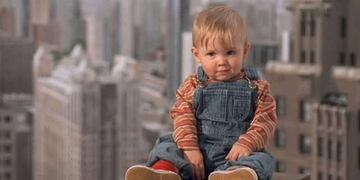 El pequeñito que fue furor en los 90 en el film que transcurre en Chicago.