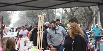 Festejos populares en el barrio Güemes