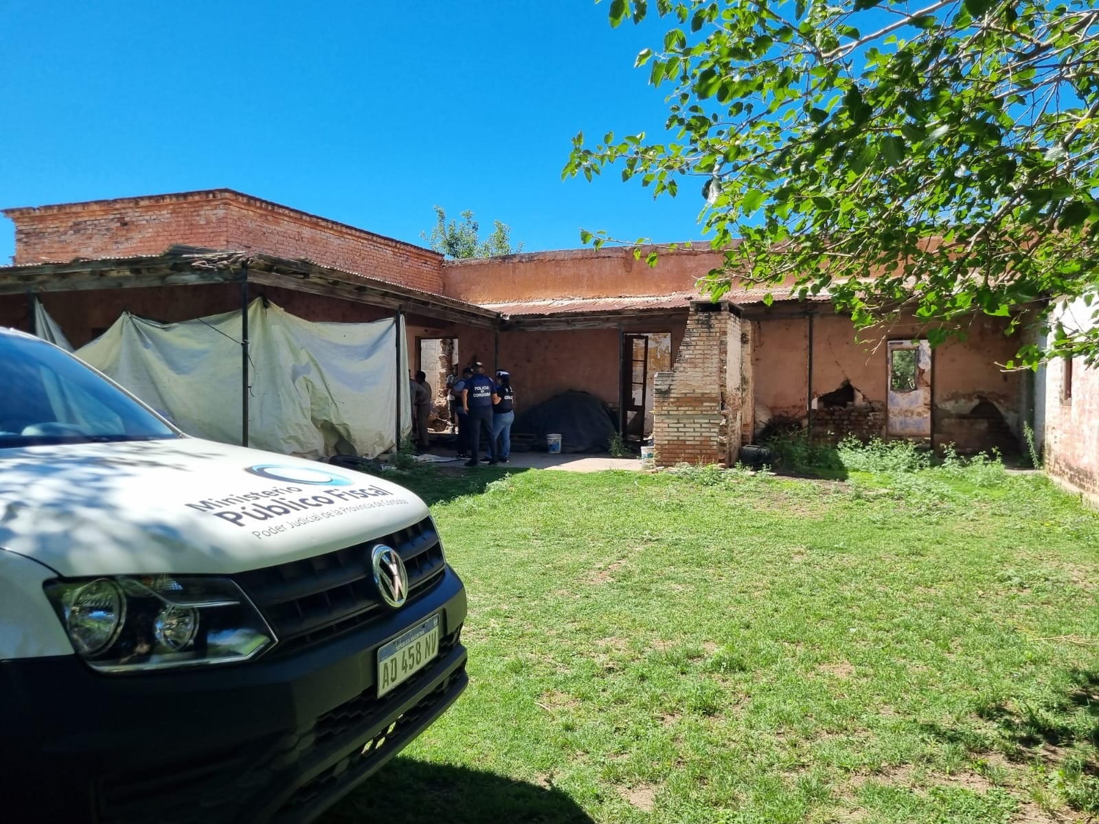 Caso Aguilera. La vieja casa rural allanada  (La Voz)