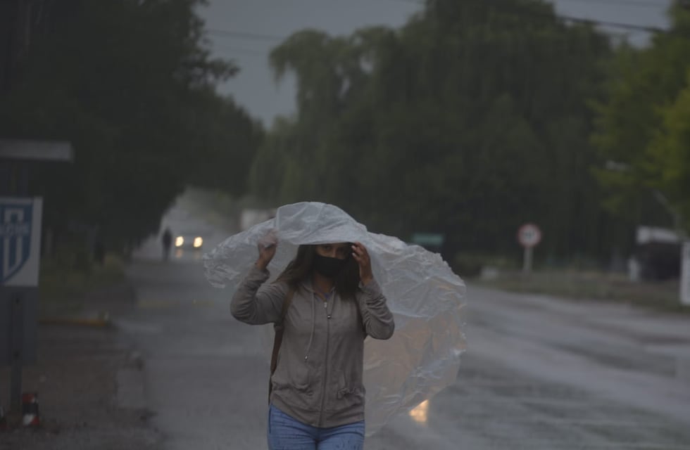 Advierten por posible caída de granizo en el Gran Mendoza
