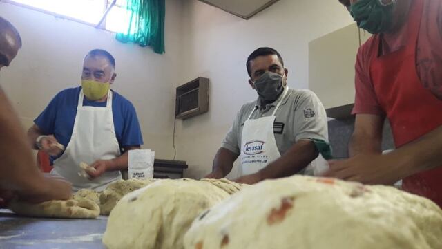 Internos de Villa Floresta elaboraron 3 mil panes dulces para familias vulnerables