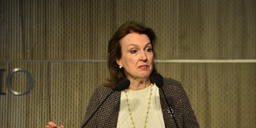 Mondino: “Es muy probable que logremos revertir esta enorme crisis”.