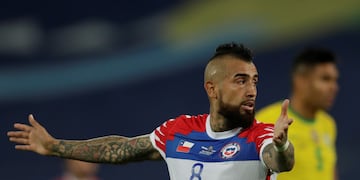 ¿Una ilusión o una posible realidad? Boca podría tener interés en contar con Arturo Vidal. Foto: AP.