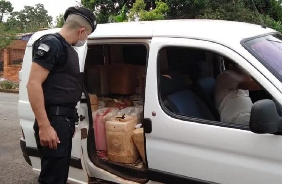 Puerto Rico: Un hombre fue detenido por contrabandear bidones de nafta