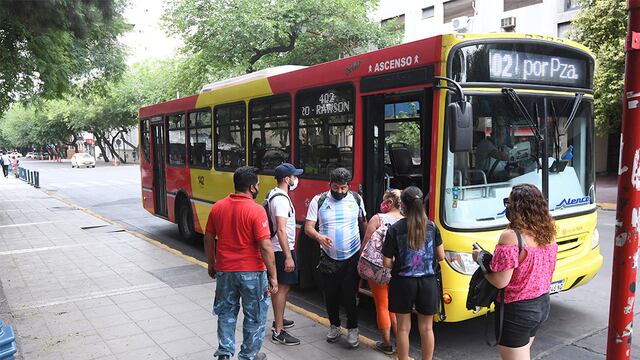Aumenta el  precio del boleto de colectivo en la provincia de Mendoza.
Foto: José Gutierrez / Los Andes