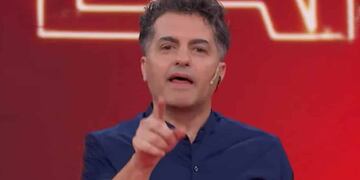 Ángel de Brito peleó con dos colegas de la televisión.