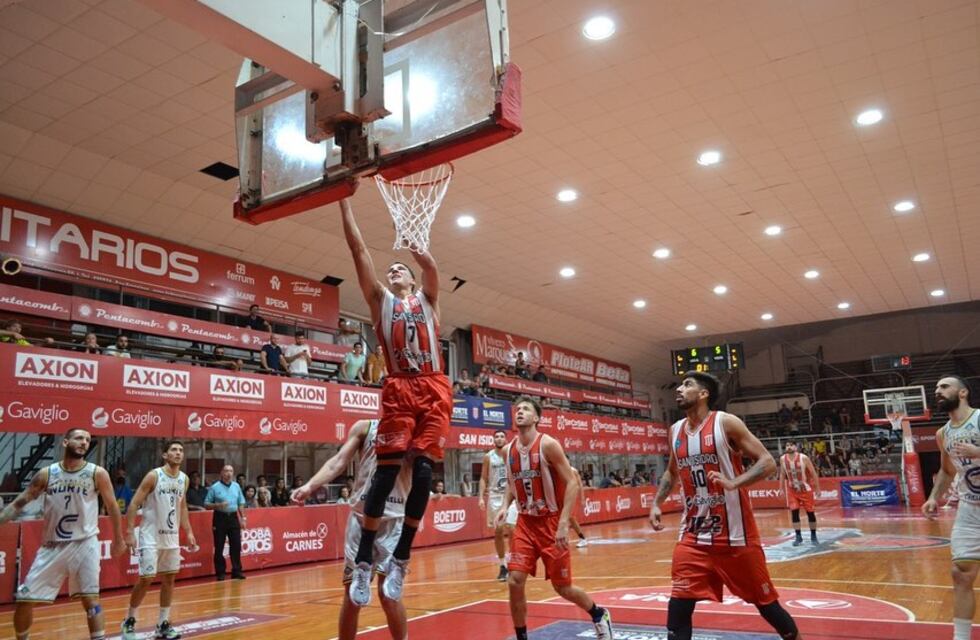 Los Halcones se regalaron un triunfo para su cumpleaños