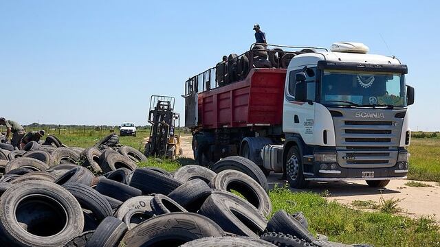 Neumáticos Fuera de Uso (NFU) en Arroyito